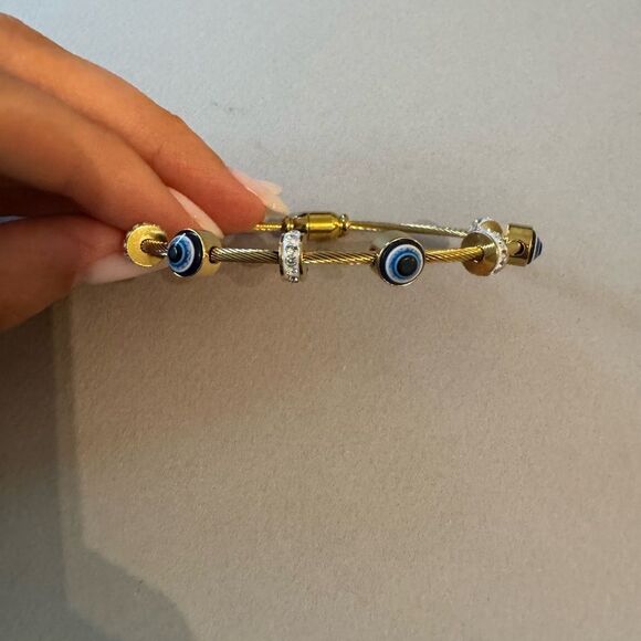 Chic Gold Bracelet with Blue Evil Eye Charms A1504 - Picture 3 of 4